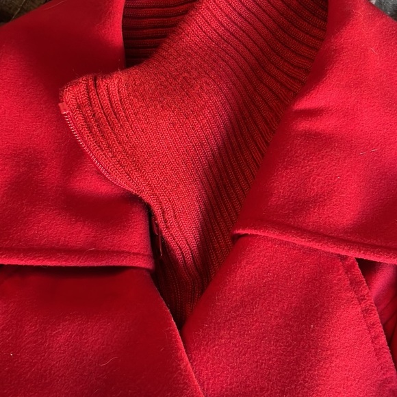 Route66 women’s red wool  short P coat. Zip under sweaterButton front LG - Picture 7 of 7